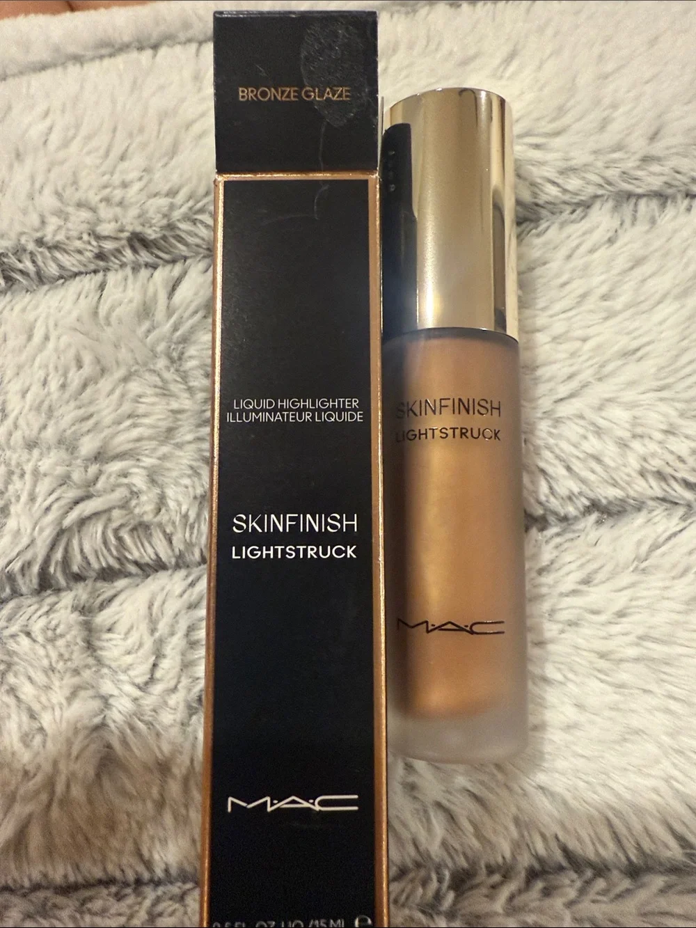 MAC Cosmetics Skinfinish Lightstruck Liquid Highlighter - Bronze Glaze